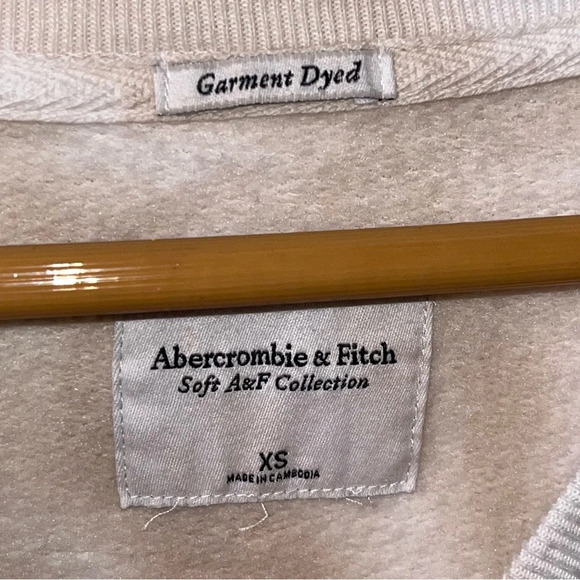 Abercrombie & Fitch Soft A&F Tie Dye Pullover Crewneck Sweatshirt XS Beach - Picture 3 of 10